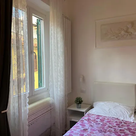 Apartment Michelangelo's Place Florence